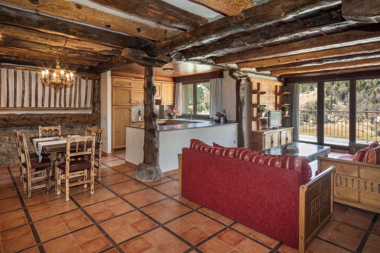 Apartaments Els Llacs Bordes d'Envalira Kültér fotó