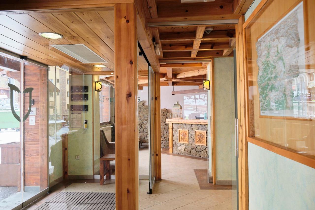 Apartaments Els Llacs Bordes d'Envalira Kültér fotó