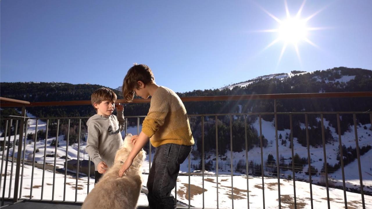 Apartaments Els Llacs Bordes d'Envalira Kültér fotó