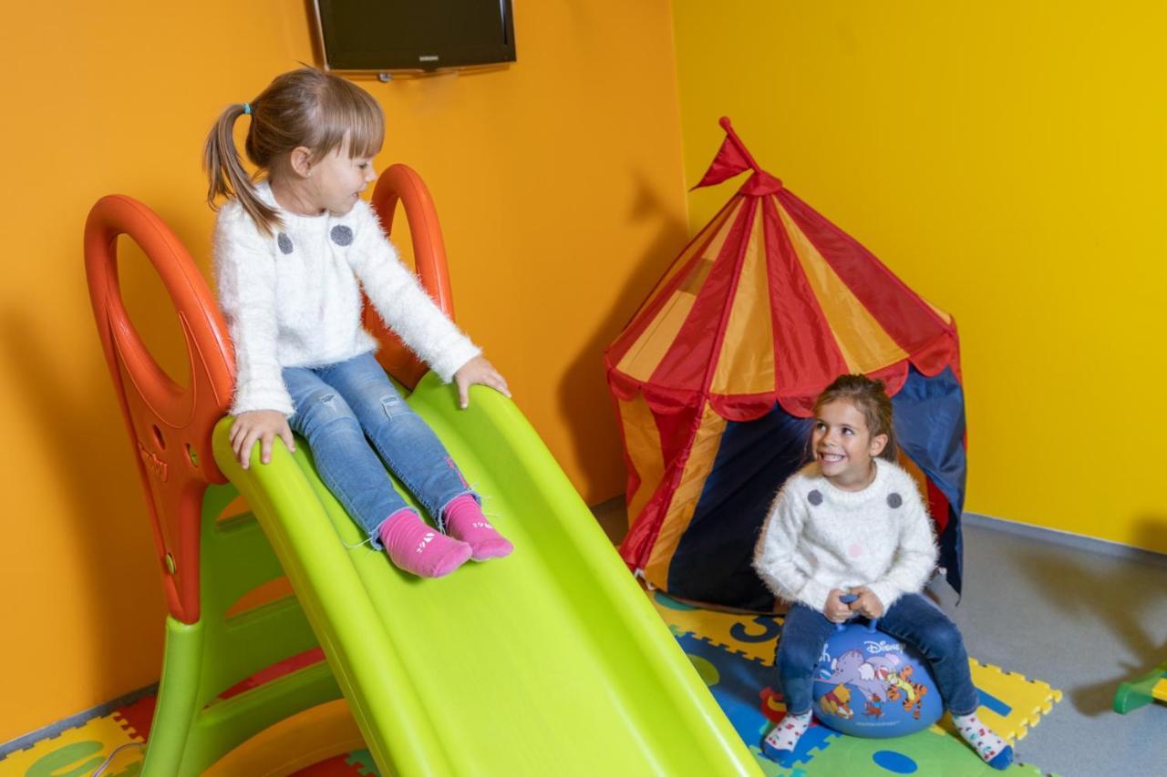 Apartaments Els Llacs Bordes d'Envalira Kültér fotó