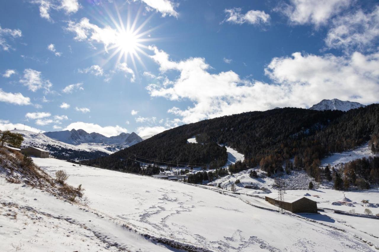 Apartaments Els Llacs Bordes d'Envalira Kültér fotó