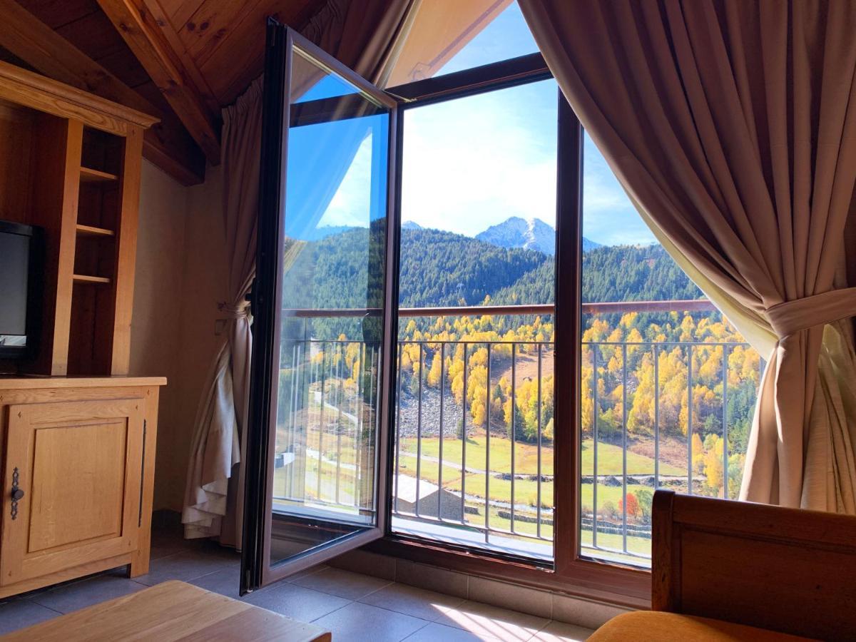 Apartaments Els Llacs Bordes d'Envalira Kültér fotó